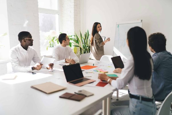 Quelles sont les techniques de gestion de la santé mentale que l'on peut apprendre de « Darkest Dungeon »?